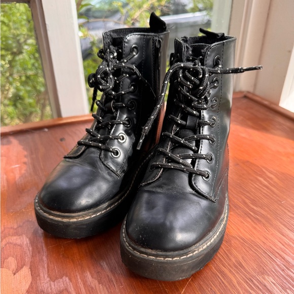 Kids fleece lined combat boots zip up H&M size 1 - Picture 6 of 8